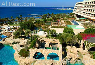 Le Meridien Limassol Spa & Resort 2